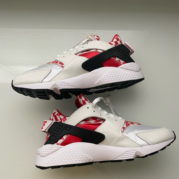 Nike Air Huarache PRM QS - Picture 2 of 11